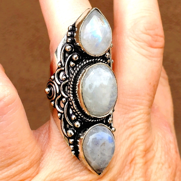 New Rainbow Moonstone 925 Silver Statement Ring. - Picture 2 of 14